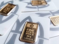 Harga Emas Antam & Galeri24 Anjlok! Cek Daftar Harga Terbaru 26 Oktober 2025