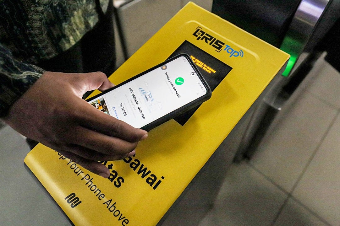 BI Vs Apple: Akankah iPhone Akhirnya Bisa Pakai QRIS Tap?