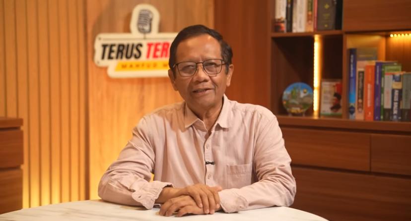 Mahfud MD Bongkar Jebakan Maut di Balik Kontrak Whoosh: Utang Raksasa, Dominasi China, dan Isi Rahasia yang Bikin Merinding
