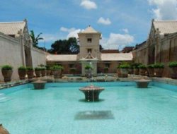 15 Tempat Wisata Jogja yang Bikin Liburanmu Anti-Mainstream! (2024)