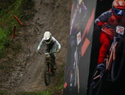 Pandu Satrio, Debutan 19 Tahun yang Hajar Senior dan Jadi Juara Umum Indonesian Downhill 2025!