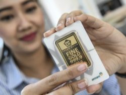 Harga Emas Antam Turun Drastis! Cek Daftar Terbaru & Tips Beli di Saat Tepat