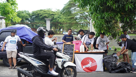 Tukar Sampah Demi Zine & Susu: Aksi Nyata Suporter PSIM yang Bikin Stadion Hijau!