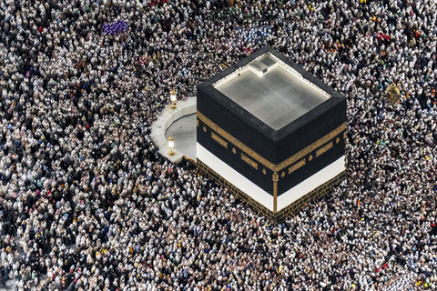 Umrah Mandiri Resmi Dilegalkan! Ini Aturan Baru & Risiko yang Wajib Diketahui