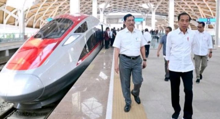 Restrukturisasi Utang Whoosh 60 Tahun Dinilai Gila-gilaan, APIB Beberkan Fakta Mengerikan Ini!