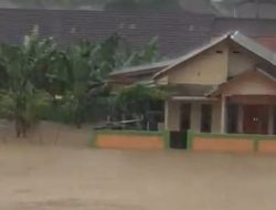Banjir & Longsor Cisolok Sukabumi Landa Ratusan KK, 9 Rumah Tertimbun!