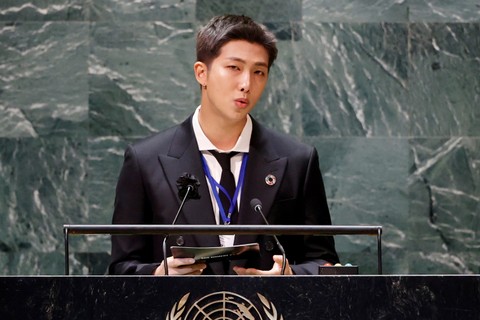 RM BTS Bicara di APEC 2024: Sejarah Baru Artis K-Pop di Forum Ekonomi Global