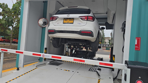 Sistem Tukar Baterai Mobil Listrik Akhirnya Tiba di Indonesia, Begini Cara Kerjanya!