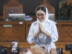 Geger! Vonis Nikita Mirzani untuk Kasus Pemerasan & Pencucian Uang Hari Ini, Siapkan 11 Tahun Penjara?