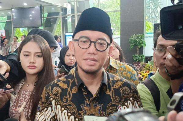 Wamenhaj Buka Suara Soal Umrah Mandiri: Ancaman atau Solusi Bagi Travel?