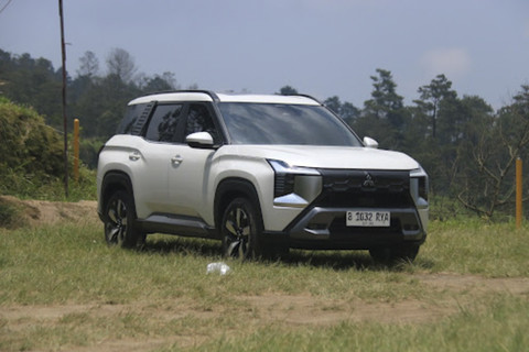 Mitsubishi Destinator: 7 Fakta Mengejutkan yang Bikin Keluarga Tak Mau Turun Mobil!