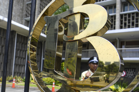 Peringkat Kredit Indonesia Dipertahankan di BBB+: Sinyal Kuat untuk Ekonomi 2025?