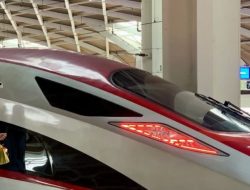 Misteri Kereta Cepat Whoosh: Proyek Prestisius atau Beban Utang Berbahaya yang Dirahasiakan?