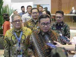 Gubernur Jakarta Bongkar Aturan Memotret di Ruang Publik: Ini yang Dilarang Pramono Anung!