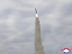 Korea Utara Uji Rudal Jelajah Saat Trump Tiba: Ada Apa di Balik Ketidakhadiran Kim Jong Un?