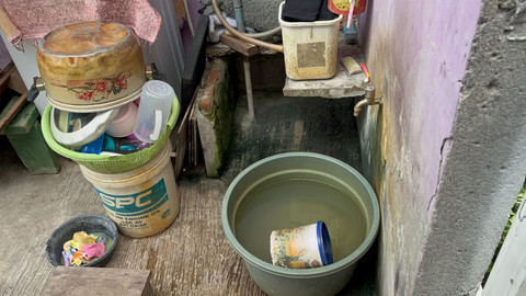 Kampung Apung Kapuk Teko: Surga yang Tenggelam dan Perjuangan Warga Demi Seteguk Air Bersih