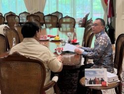 Rahasia Ini Dibongkar Prabowo Saat Ketemu Dasco di Kediamannya