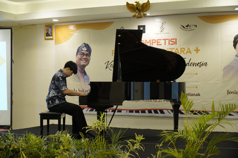 28 Pianis Muda Pontianak Lolos Final! Siap Wakili Kalbar di Kompetisi Piano Nasional 2025