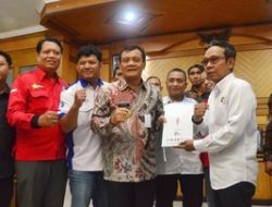 Keputusan UMP Jateng Tertunda, Buruh Soroti 3 Isu Krusial Ini!