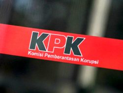 KPK Geledah Rumah Eks Sekjen Kemnaker, Sita Mobil & Beber Modus Pemerasan TKA Rp 53 Miliar!