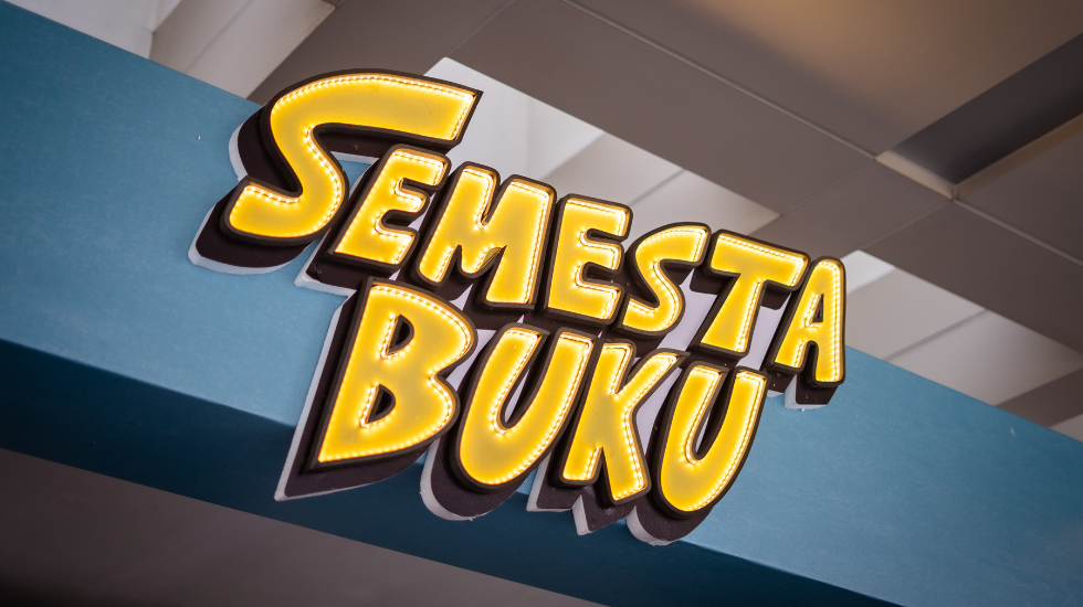 Semesta Buku 2025 Bakal Heboh! Diskon Buku 70% & Acara Seru di FX Sudirman