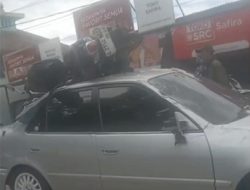 Kronologi Mengerikan Kecelakaan Maut Cilegon: Motor Terlempar Hingga ke Atap Mobil!