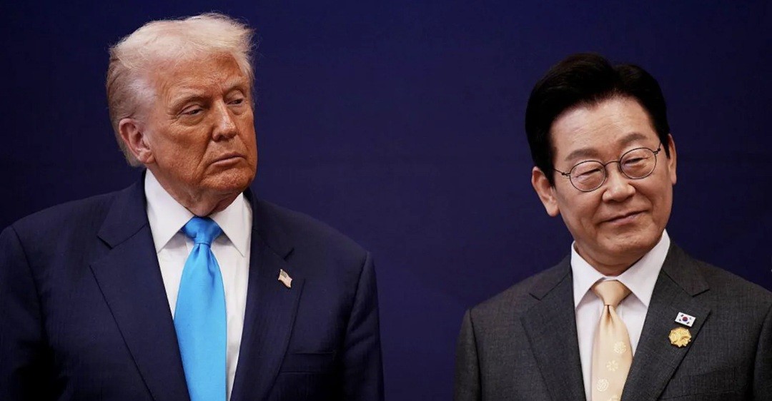 Trump Teken Kesepakatan dengan Korea Selatan: Tarif 25% Anjlok, Investasi Rp 5.500 Triliun Mengalir!