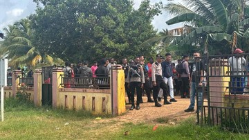 Dugaan Penganiayaan Hingga Tewas di Merauke Picu Amuk Massal, 3 Rumah Dibakar!