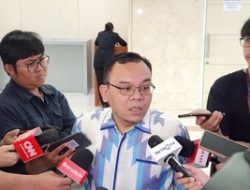 Lift Rp 200 M di Kelingking Dikritik: Solusi atau Ancaman bagi Alam Bali?