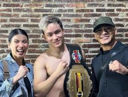 Deddy Corbuzier Digugat Cerai Sabrina, Reaksi Azka Bikin Pilu: I Think Hes Happy