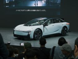 Toyota Bakar Asia dengan Strategi Rahasia 30 by 30: Siap Luncurkan 10+ Mobil Listrik Baru!