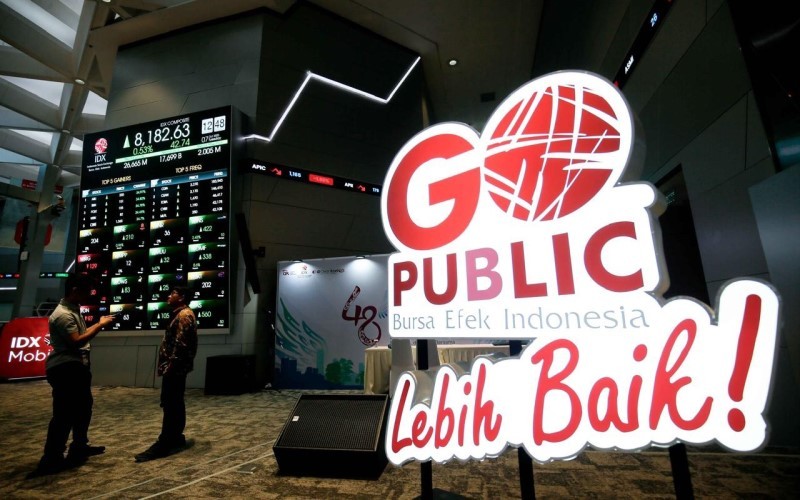 IHSG Sesi I Flat di 8.172, Analis Bocorkan Sinyal Golden Cross Ini untuk Sesi II!