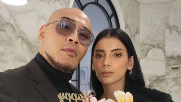 Deddy Corbuzier Gugat Cerai Sabrina: Benarkah Debat Nafkah Bulanan di Podcast Jadi Pemicu?