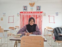 Dari Bantargebang ke Laboratorium: Kisah Jumaroh, Mantan Pemulung yang Bercita-cita Ubah Sampah Jadi Prestasi