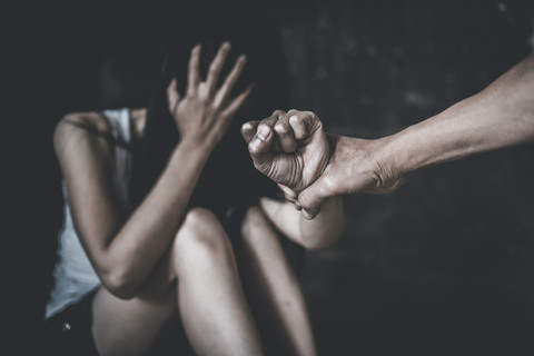 Suami Aniaya Istri Hingga Babak Belur di Cakung, Keluar Senjata Tajam!