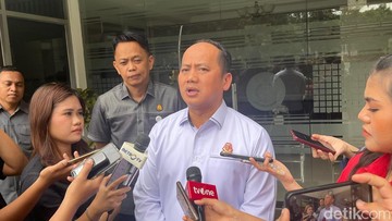 Wakil Wali Kota Bandung Erwin Diperiksa Kejaksaan, Ini Perkara Korupsi yang Dituduhkan!