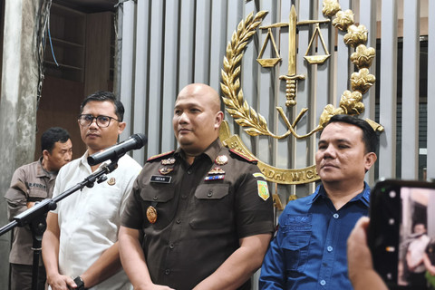 Erwin Diperiksa 7 Jam oleh Kejari Bandung, Ini Modus Korupsi yang Diduga!