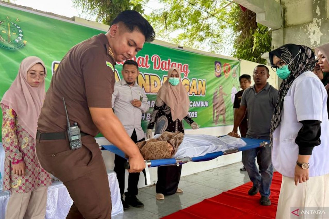 Ibu Rumah Tangga Pingsan Usai 100 Cambukan di Aceh: Eksekusi Sempat Terhenti, Ini yang Terjadi Selanjutnya