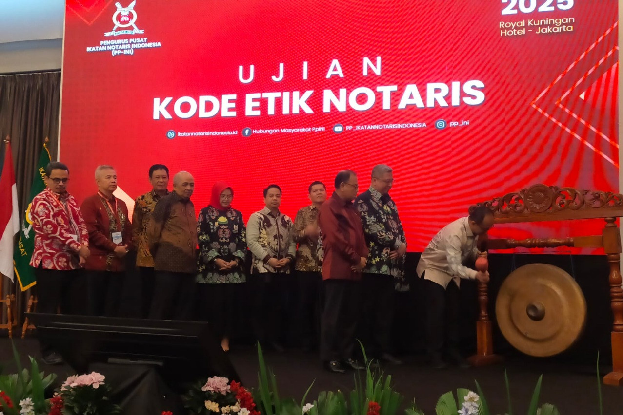 Godaan di Sekitar Notaris Terungkap! Ini Alasan UKEN Bukan Sekadar Formalitas.