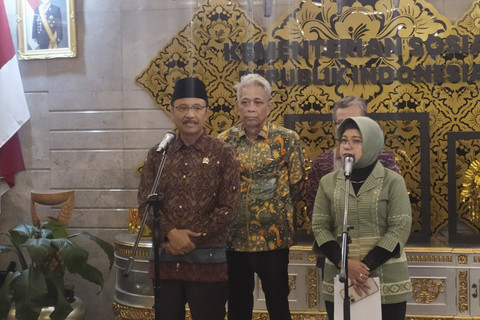 Bantuan Kemensos Rp 4 Miliar untuk Korban Banjir Semarang, Demak, dan Pati