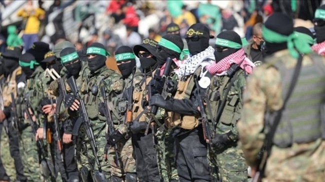 Survei Terungkap: 70% Warga Palestina Tolak Pelucutan Senjata Kelompok Perlawanan