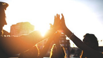 MK Tolak Usia Pemuda 40 Tahun, Milenial Gagal Jadi Pemuda