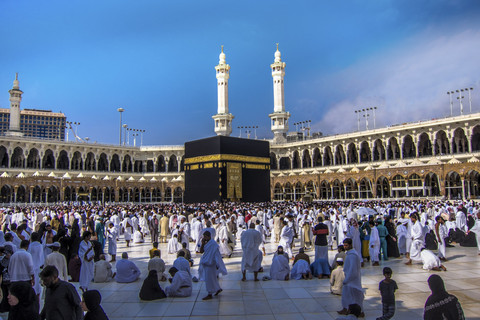 Arab Saudi Perpendek Masa Berlaku Visa Umrah Jadi 30 Hari, Ini Aturan Barunya