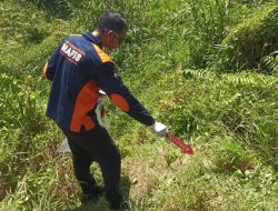 Mayat Pria dengan Luka di Kepala dan Arit Ditemukan di Jalan Raya Anjungan Mempawah