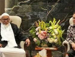 Pertemuan Baasyir dan Dasco di DPR: Makna Politik dan Strategi Rekonsiliasi Prabowo