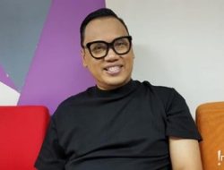 Uya Kuya Buka Suara: Tujuan Politik & Dalang Penjarahan Rumahnya Terungkap