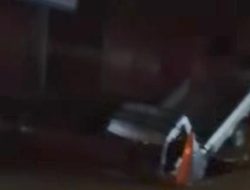 Mobil Pikap Grandmax Terperosok Lubang Proyek Gorong-gorong di Bogor, Begini Kronologinya