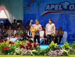 Kapolri Pimpin Apel 4.425 Driver Ojol di Malang, Deklarasi Dukung Kamtibmas Jatim