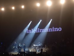 Vidi Aldiano Haru Dapat Dukungan Penuh di Konser Laleilmanino, Penonton Nyanyi We Love You