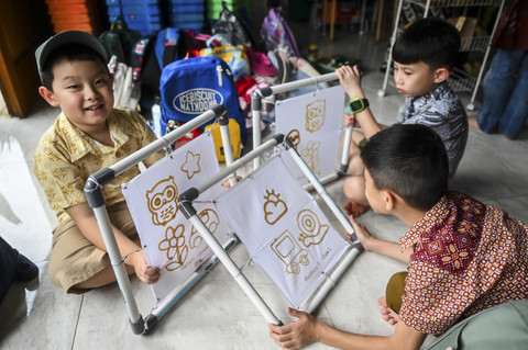 Rekomendasi Les Anak Sesuai Usia (3-12 Tahun) untuk Perkembangan Optimal